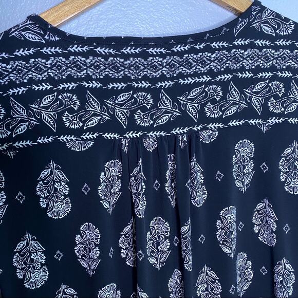 Style & Co Black & White Floral Print Tunic Small - Picture 9 of 10